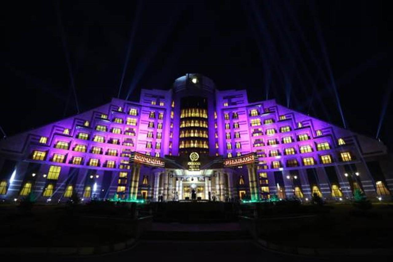 Multi Grand Pharaon Hotel Ptghni Exterior foto